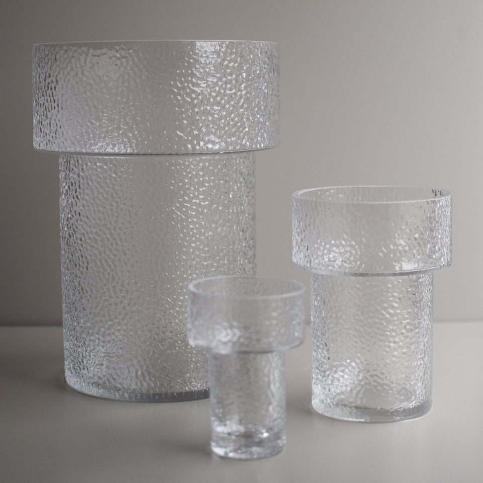 dbkd Vase Keeper Structure, Glas mit Struktur, ØS (Ø13 x H17 cm) / L (Ø22 x H30 cm) 